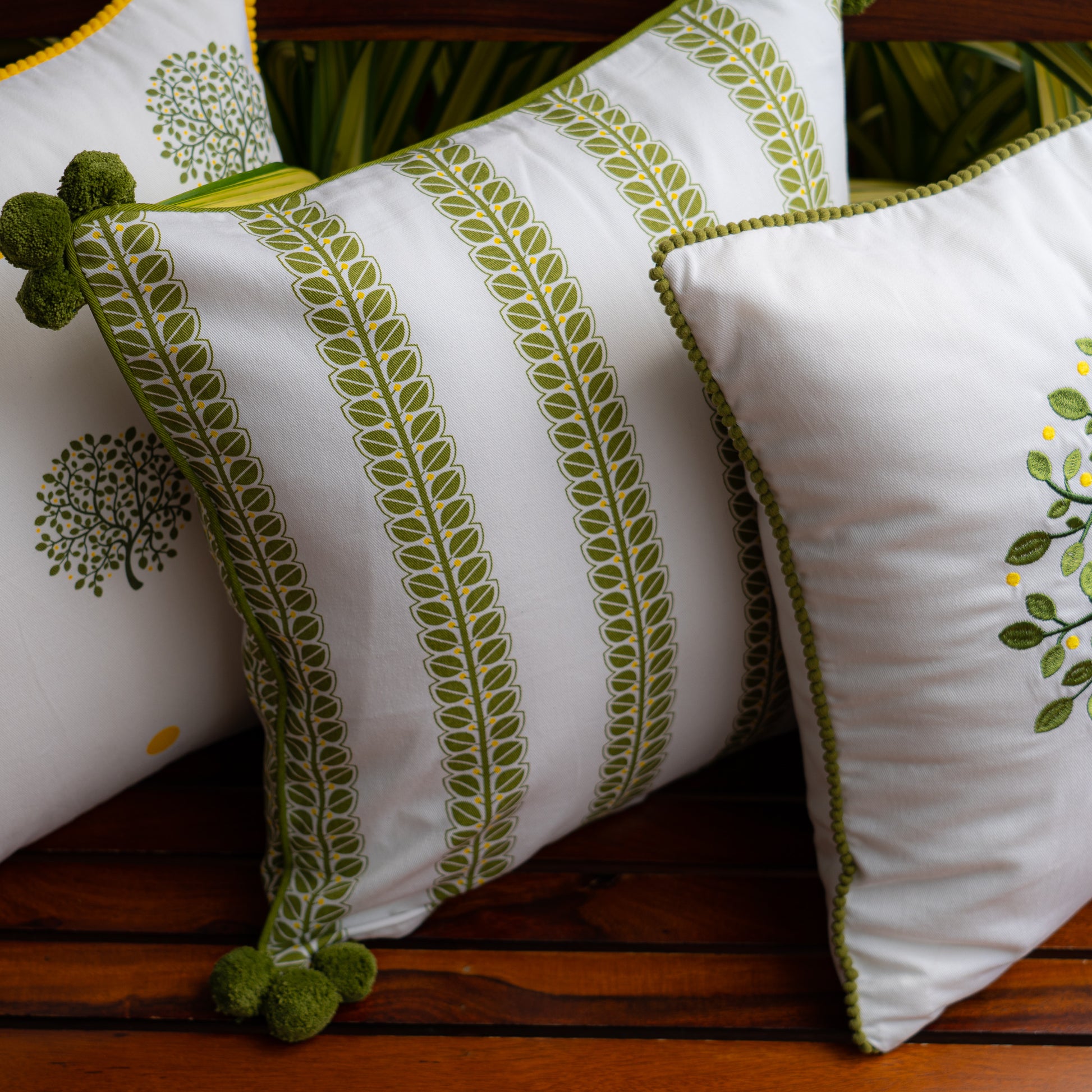Set of 3 White and Green Cushion Covers