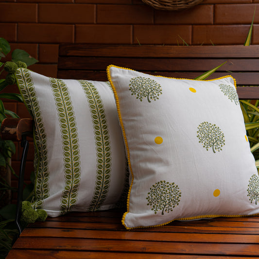 Set of 2 White and Green Cushion Covers